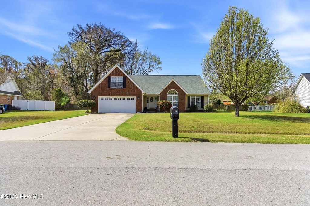 Photo of 104 Shady Side Lane, New Bern, NC 28562 (MLS # 100569773)
