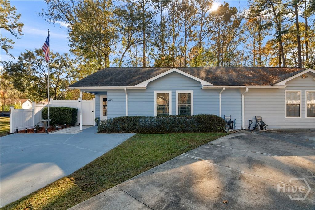 Photo of 605 Palmetto Trace, Hinesville, GA 31313 (MLS # SA345300)