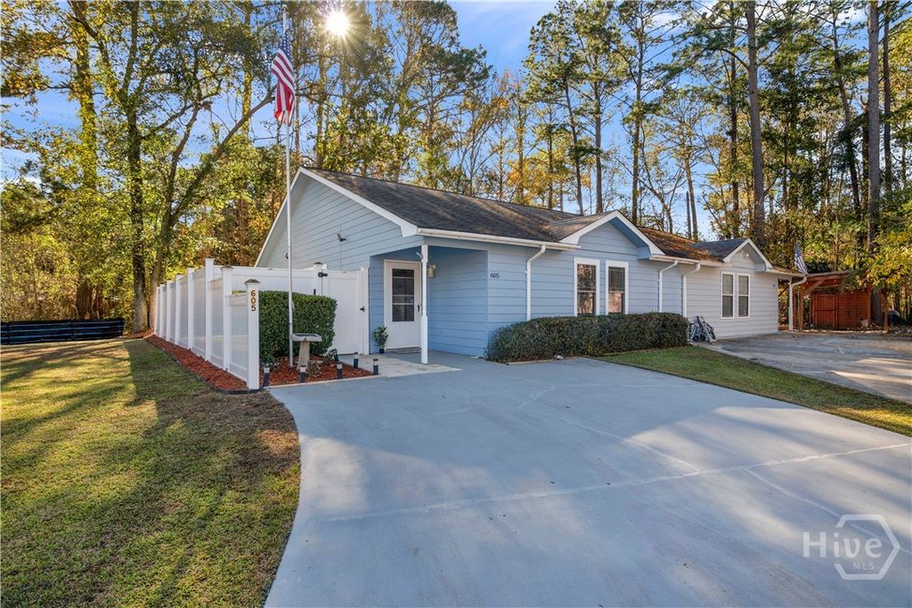 Photo of 605 Palmetto Trace, Hinesville, GA 31313 (MLS # SA345300)