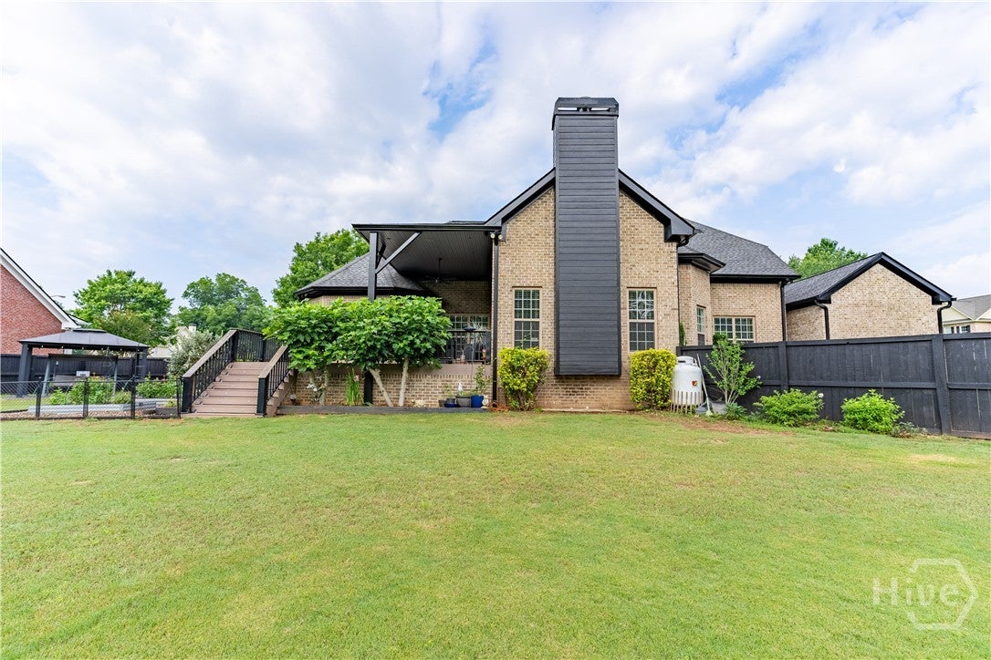 1070 Saint Albans Path
