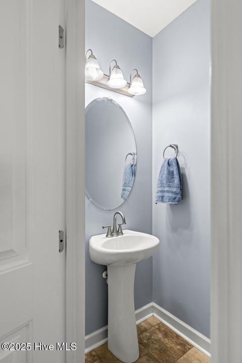 Tiny photo for 710 Ashley Meadow Lane, Jacksonville, NC 28546 (MLS # 100546440)