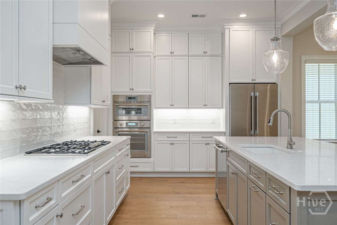 110 Grand Harbor Circle
