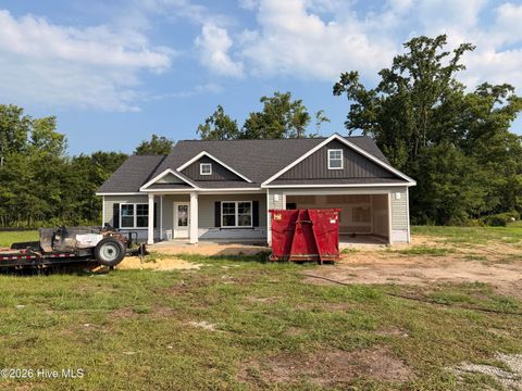 Homes For Sale - 3782 Chatsworth Drive<br/> Lenoir County, La Grange, NC 28551