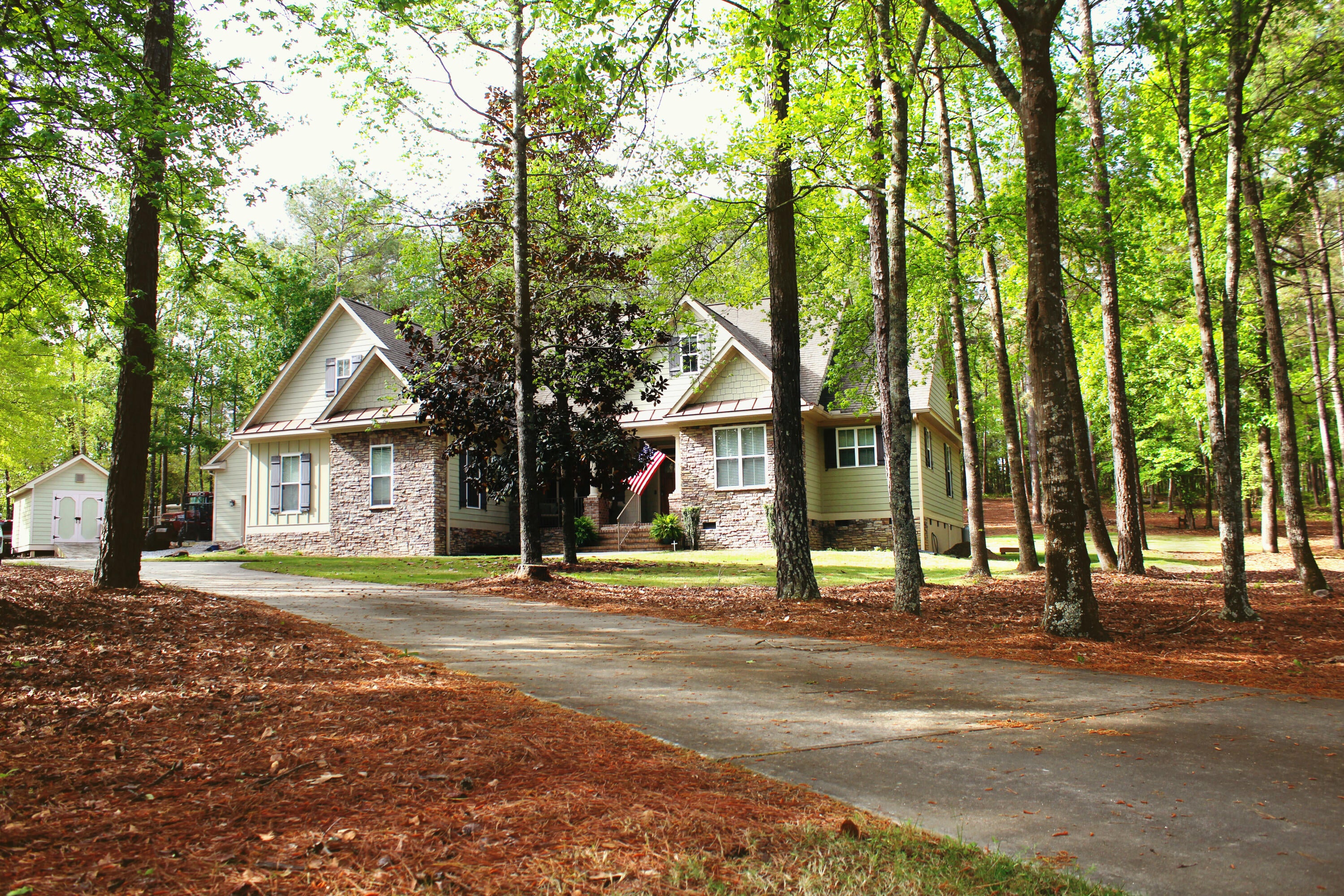 3612 Deerfield Road