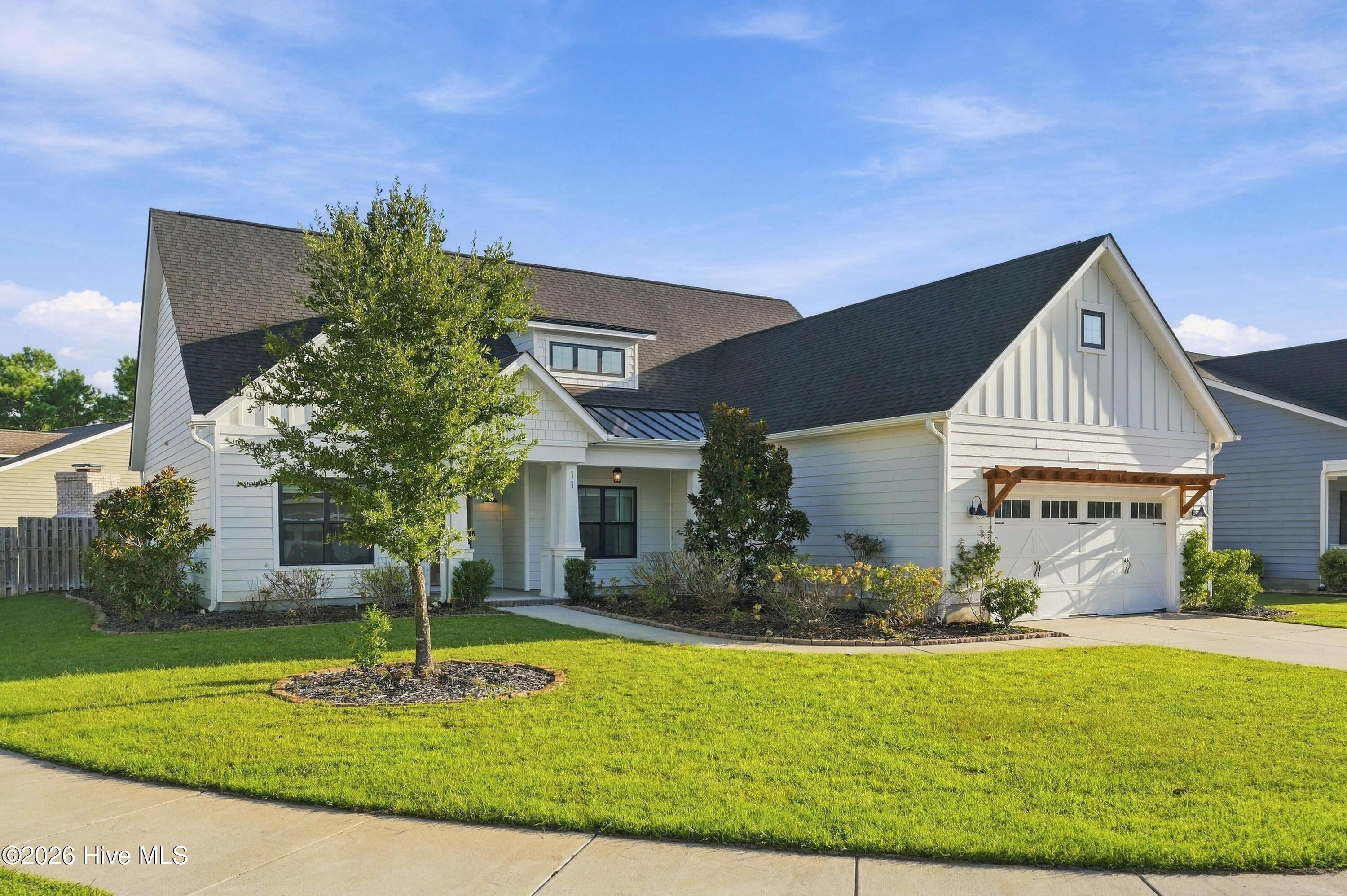 11 Lemongrass Court