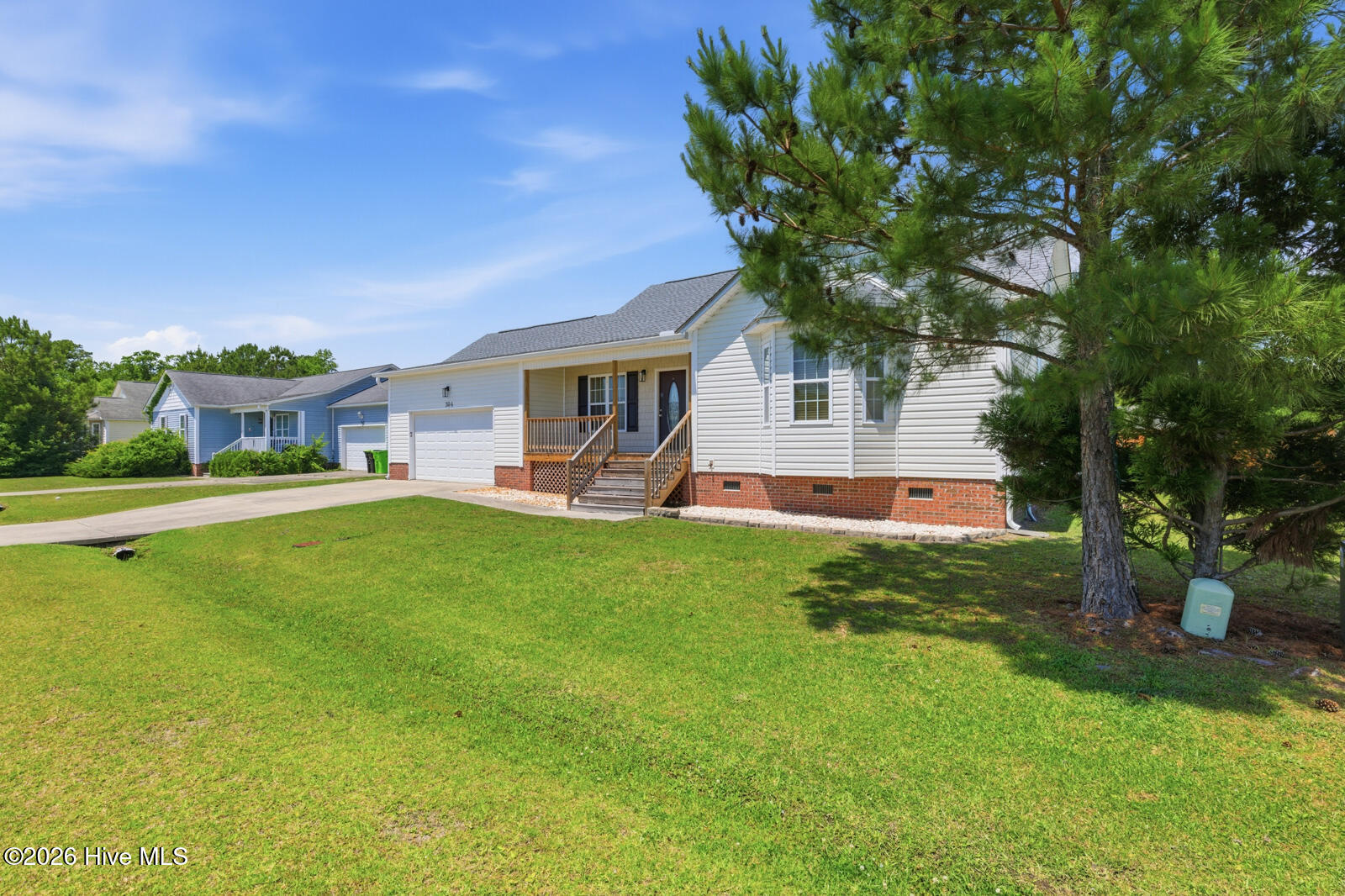 304 Pine Ridge Lane
