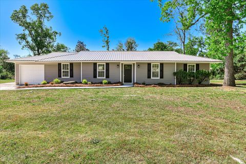 Photo of 4042 Fairfax Street, Augusta, GA 30907 (MLS # 554623)