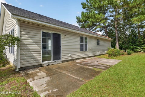Tiny photo for 102 Tealbriar Street, Burgaw, NC 28425 (MLS # 100609984)