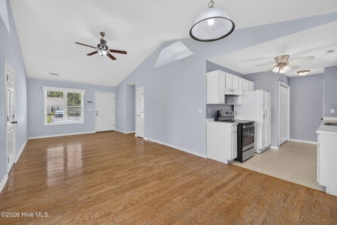 Tiny photo for 102 Tealbriar Street, Burgaw, NC 28425 (MLS # 100609984)