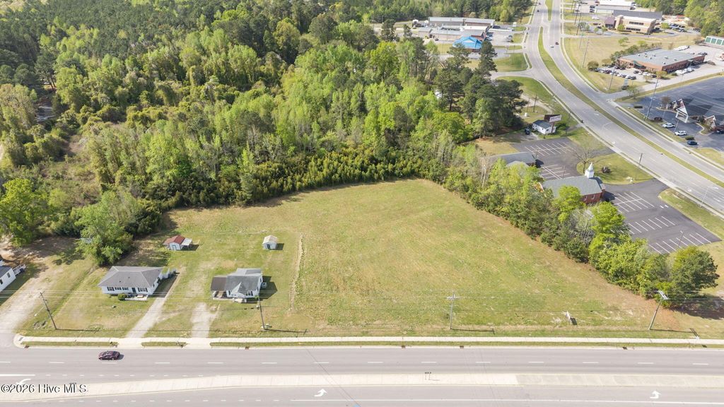 Photo of 2445 Hunter Hill Road, Rocky Mount, NC 27804 (MLS # 100565034)
