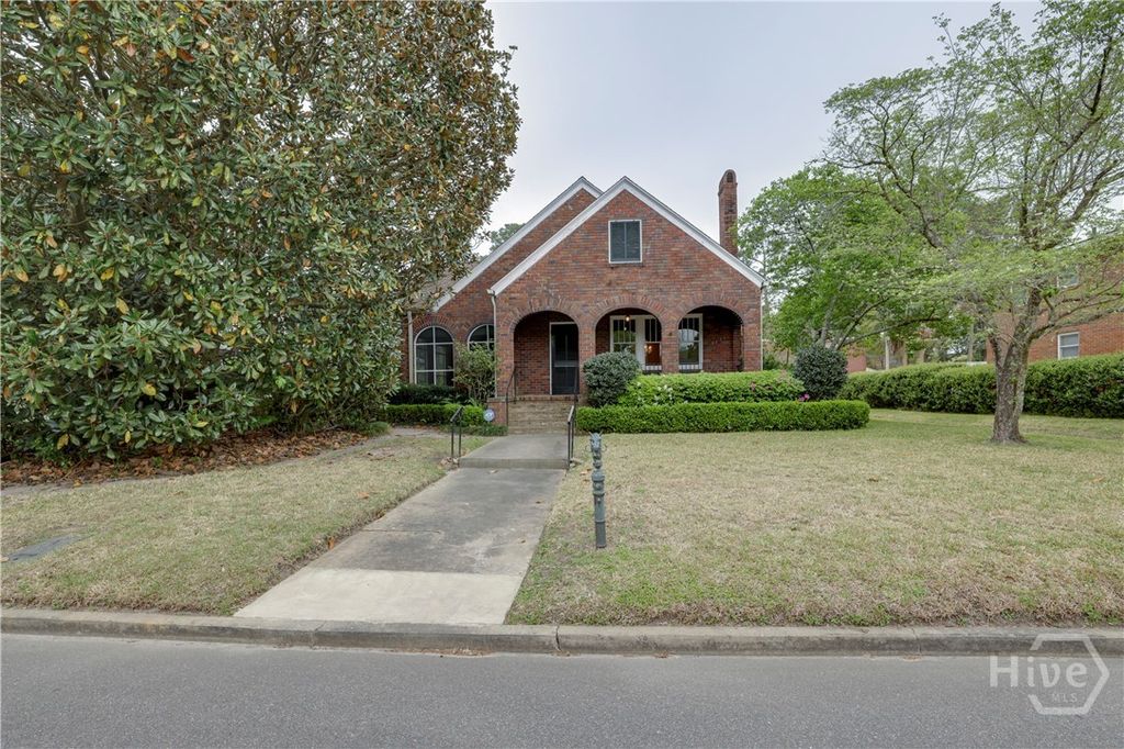Photo of 605 E 53rd Street, Savannah, GA 31405 (MLS # SA351079)