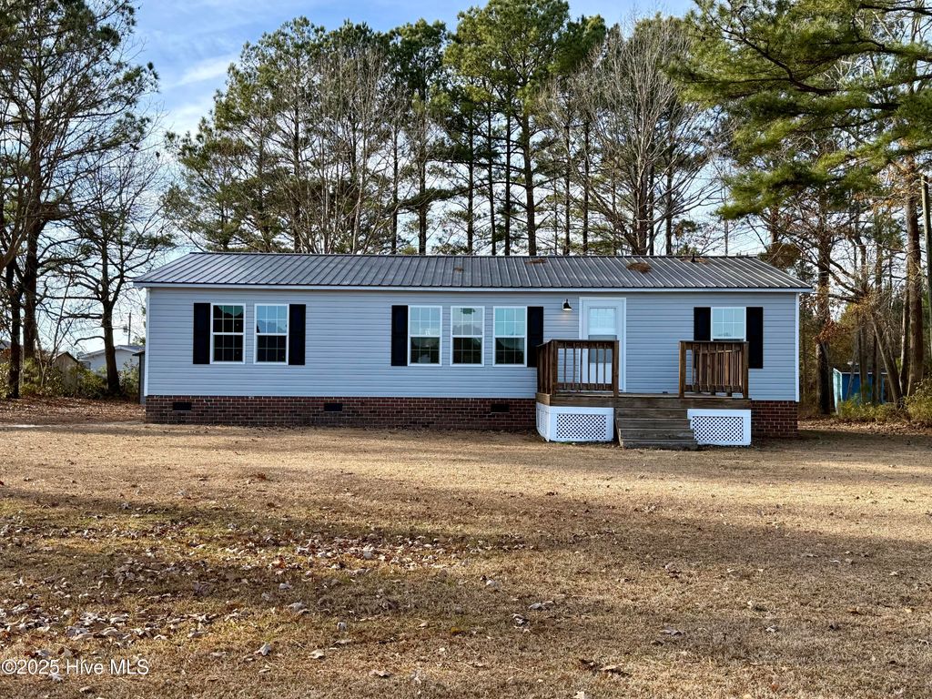 Photo of 3184 Lee Road, Williamston, NC 27892 (MLS # 100546643)