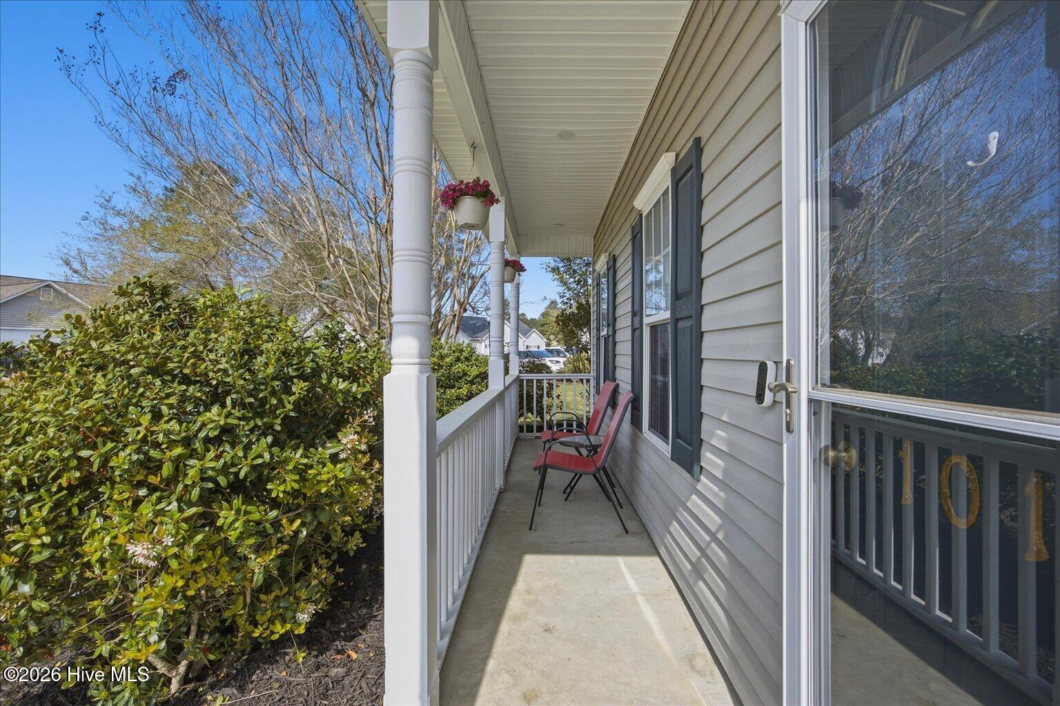 1018 Winterberry Circle