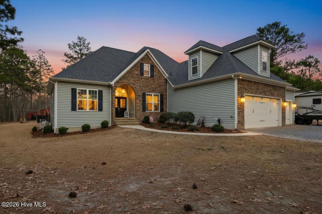 Photo of 3451 Niagara Carthage Road, Whispering Pines, NC 28327 (MLS # 100558748)