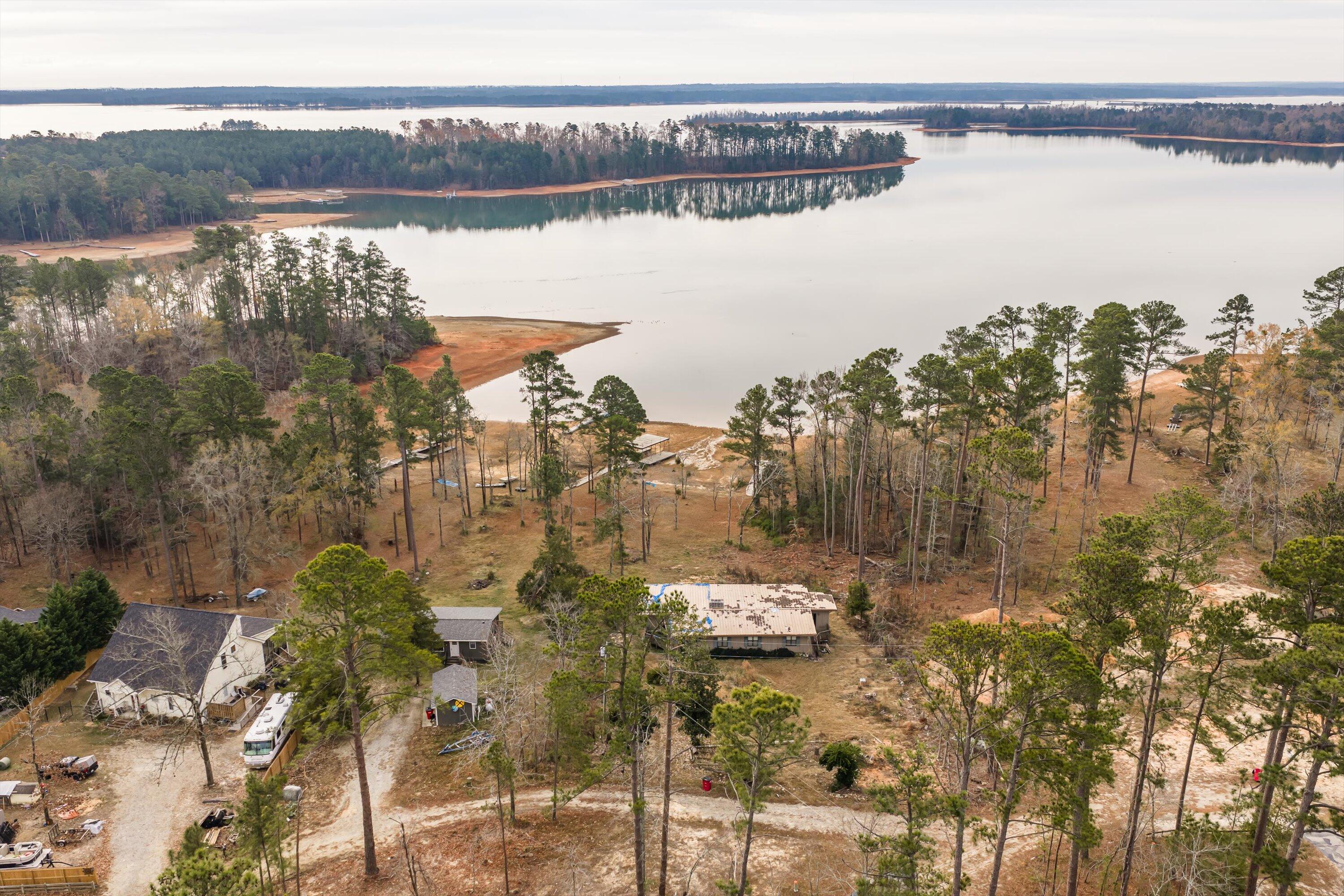 1703 White Oak Road