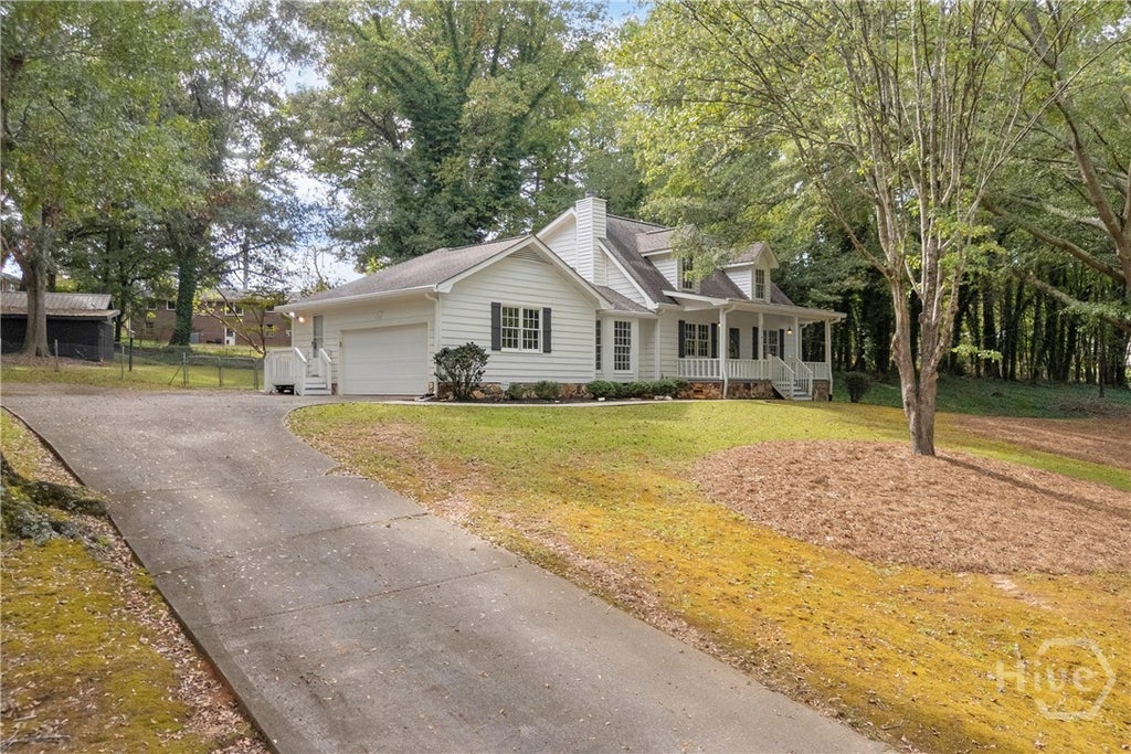 Photo of 3761 Oak Street ST, Duluth, GA 30096 (MLS # CL366662)