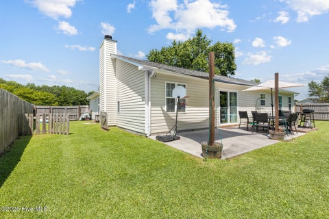 Tiny photo for 337 Steller Road, Jacksonville, NC 28540 (MLS # 100597841)