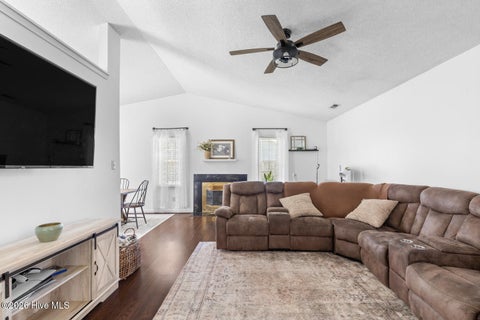Tiny photo for 337 Steller Road, Jacksonville, NC 28540 (MLS # 100597841)
