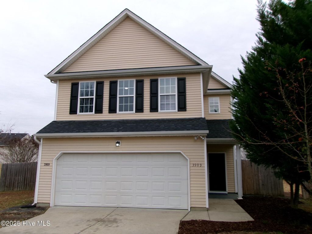 Photo of 3909 Patriot Ridge Court, Raleigh, NC 27610 (MLS # 100548467)