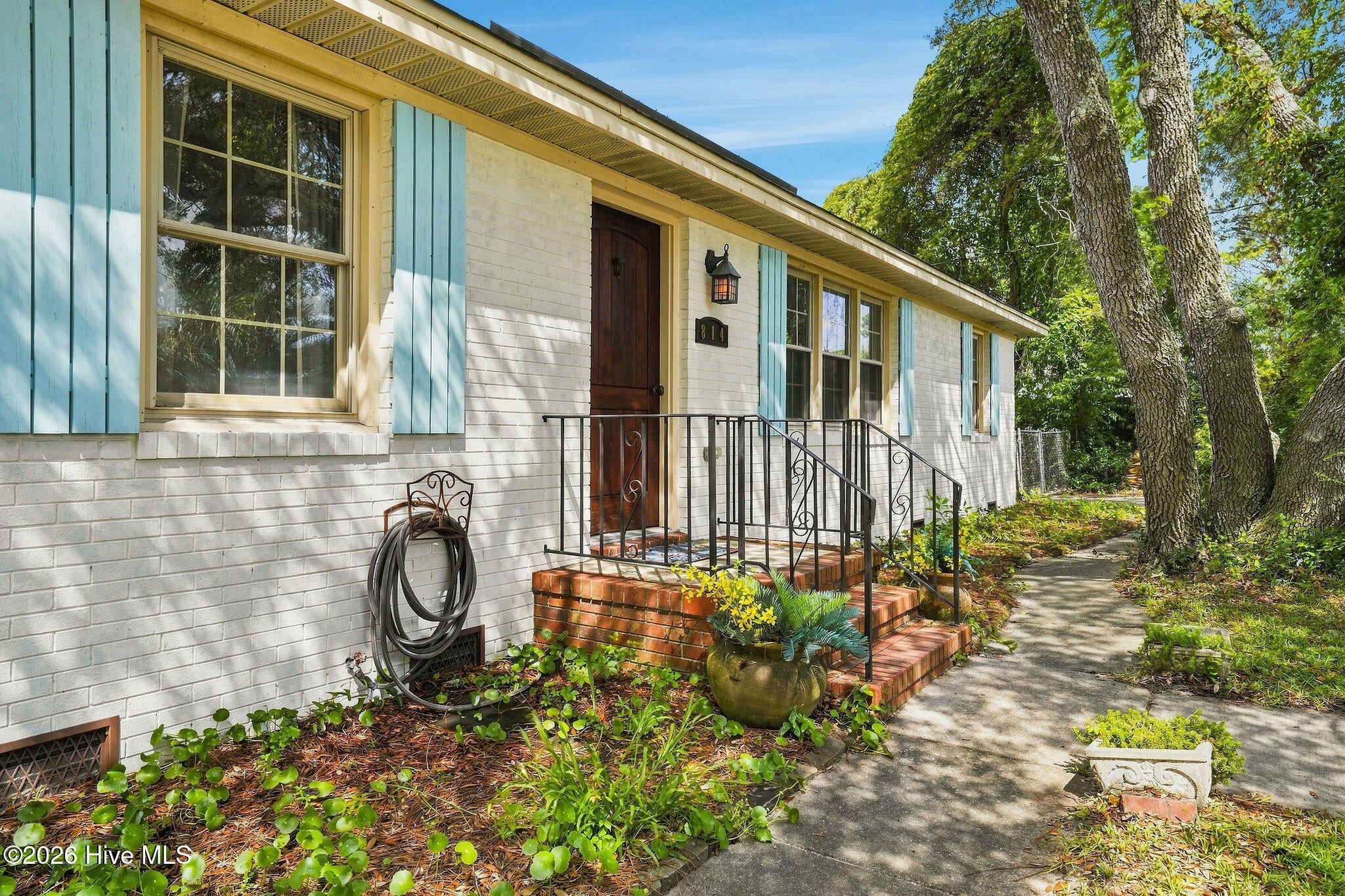 814 Cape Fear Boulevard