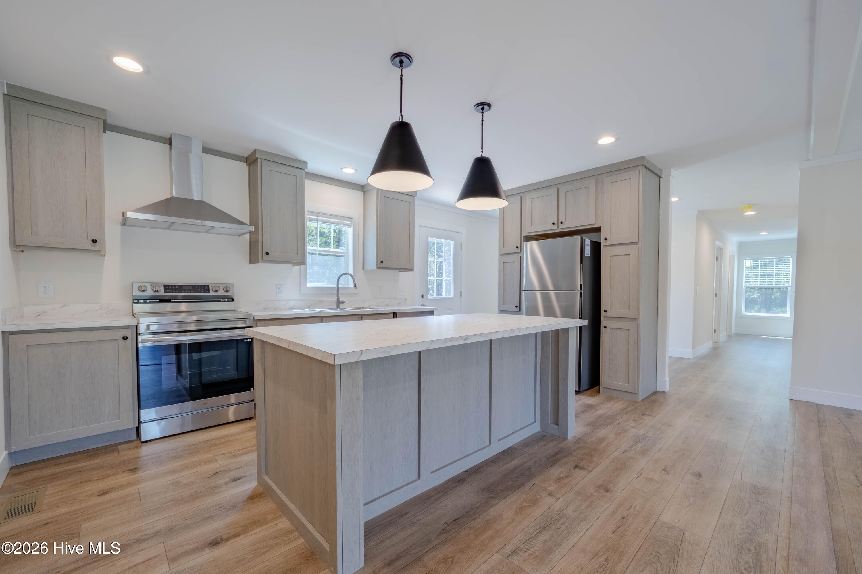 120 Edgewater Lane
