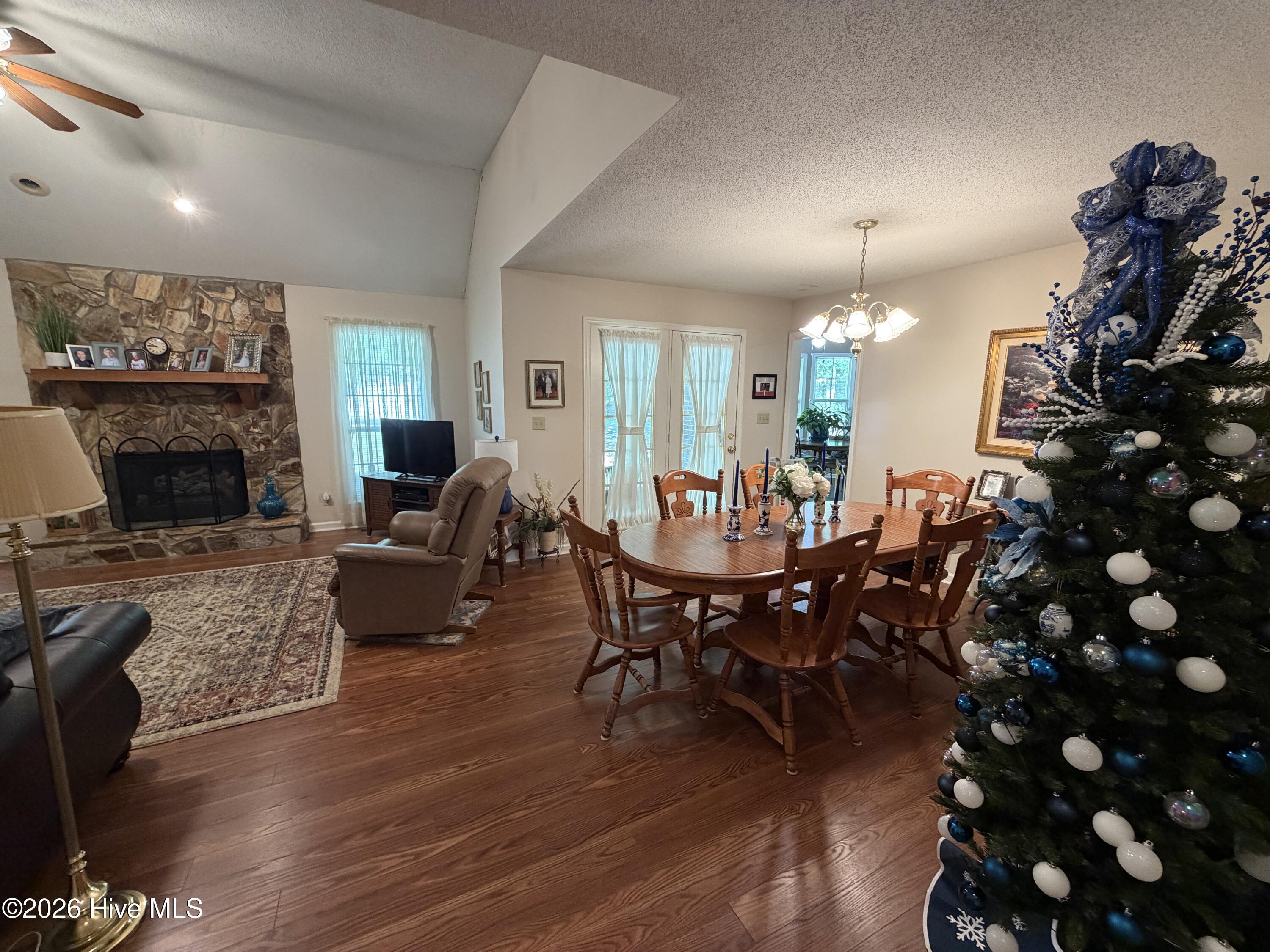 1331 Carl Drive