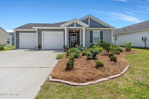 Photo of 4901 Abbington Oaks Way SE, Southport, NC 28461 (MLS # 100574440)