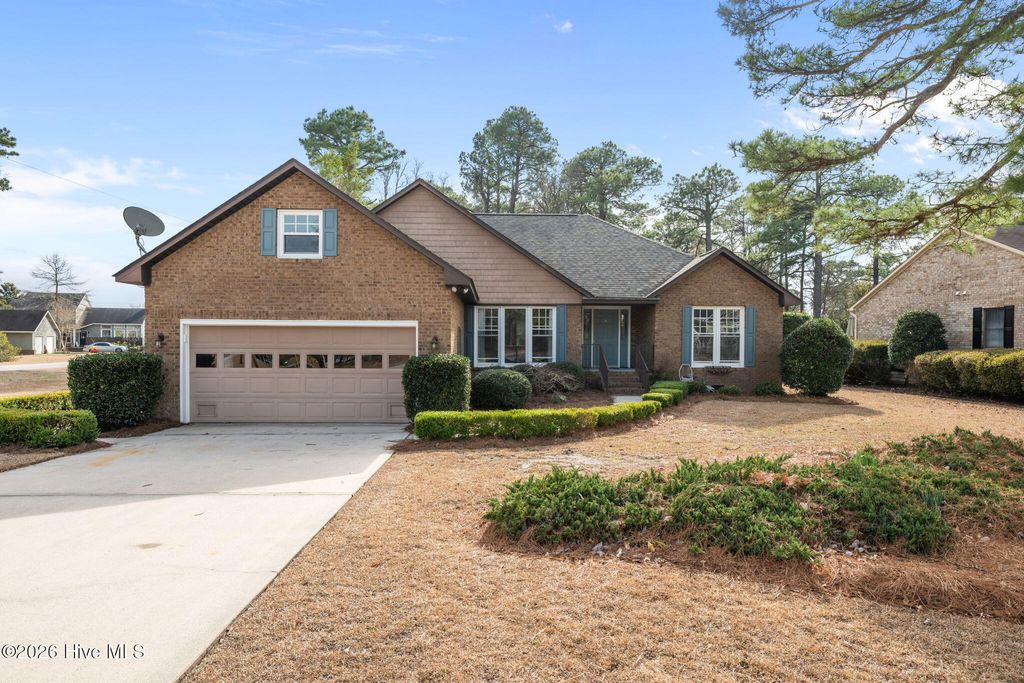 Photo of 5718 Sloop Court, New Bern, NC 28560 (MLS # 100556117)