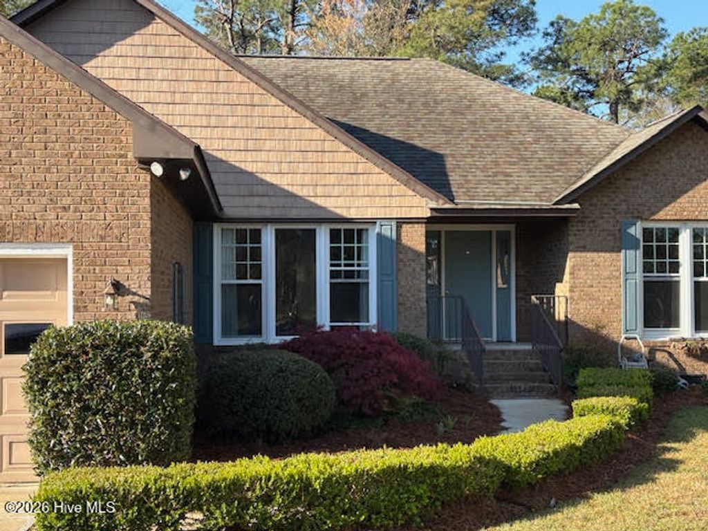 Photo of 5718 Sloop Court, New Bern, NC 28560 (MLS # 100556117)