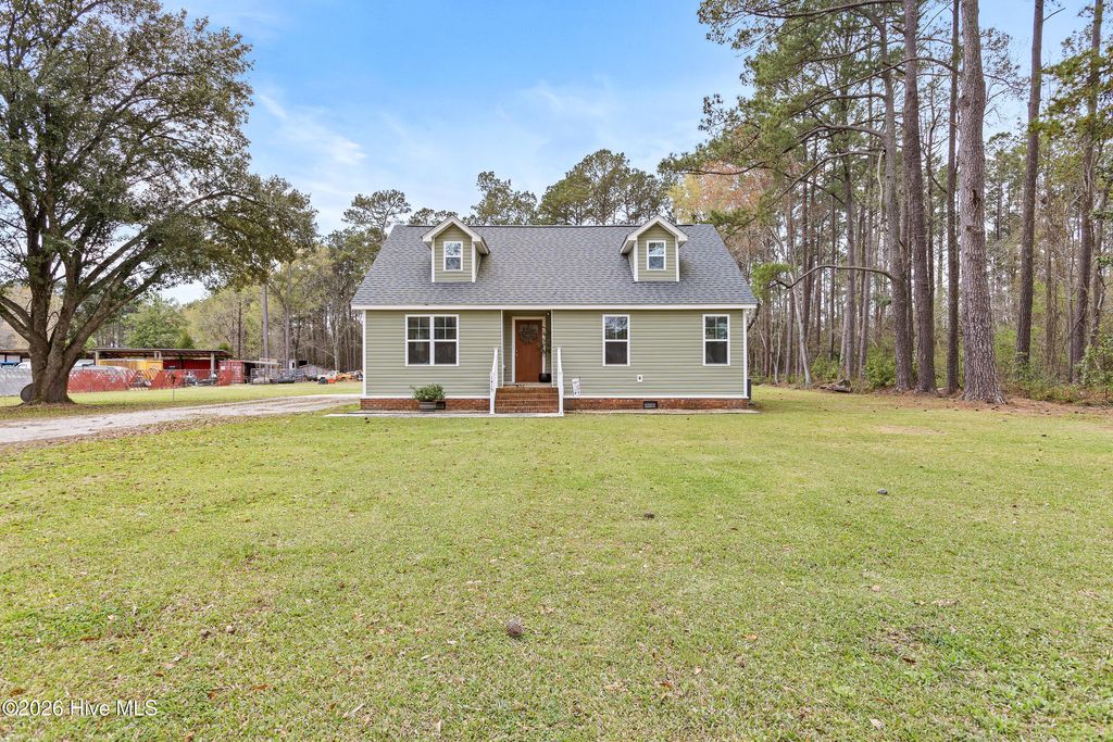 Photo of 1415 Onslow Pines Road, Jacksonville, NC 28540 (MLS # 100567382)