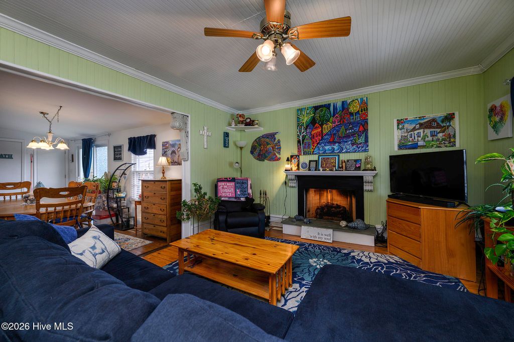 Photo of 402 Hodges Street, Oriental, NC 28571 (MLS # 100558360)