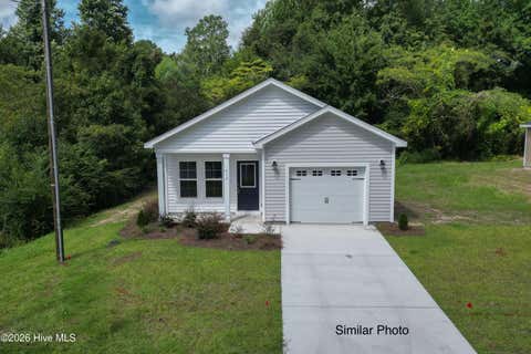 Homes For Sale - 704 Bynum Avenue<br/> Maysville, NC 28555