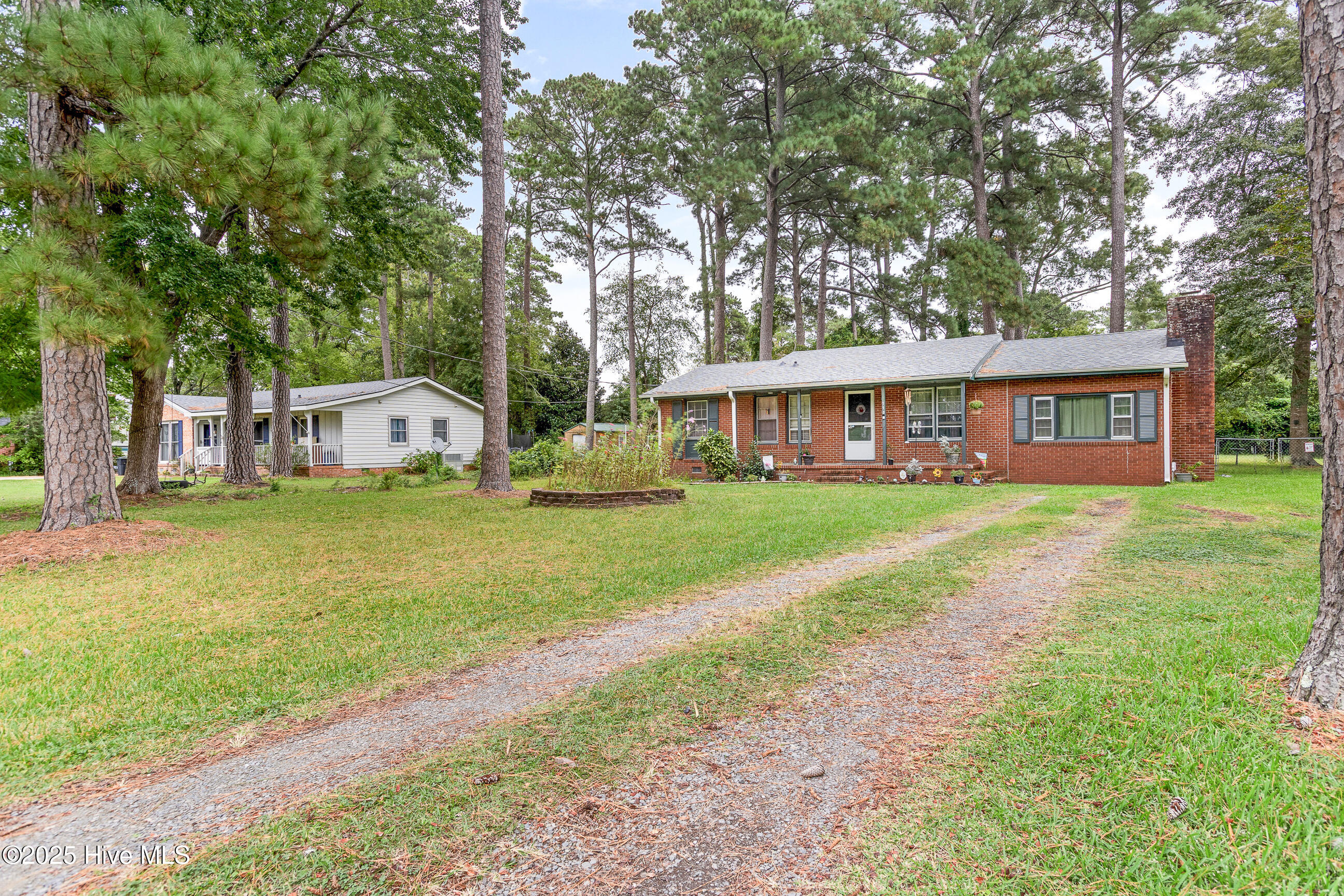 110 Ketner Boulevard