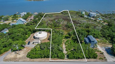 Vacant Land For Sale - 4310 Emerald Drive<br/> Emerald Isle, NC 28594