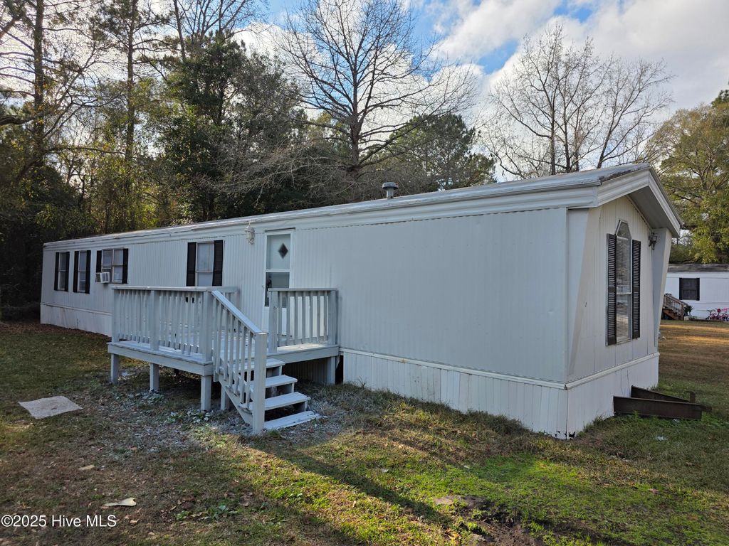 Photo of 1133 Pickett Road #16, Jacksonville, NC 28540 (MLS # 100545752)