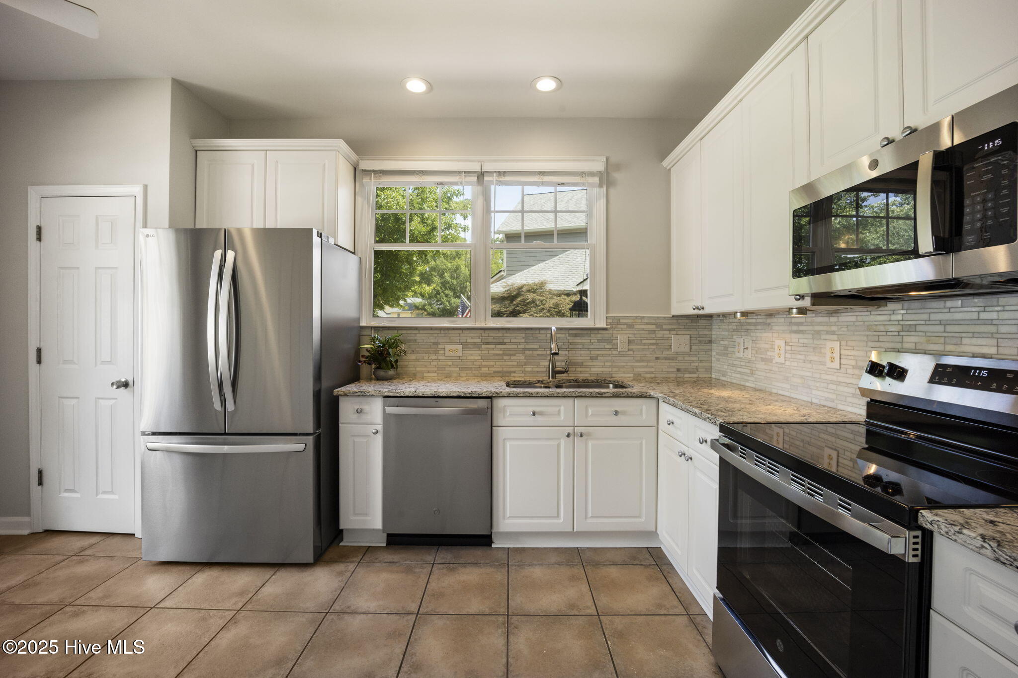 11020 Southwalk Lane