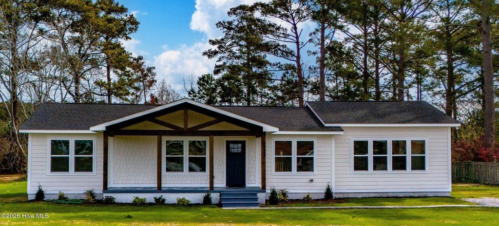 Photo of 458 Campen Road, Beaufort, NC 28516 (MLS # 100550166)