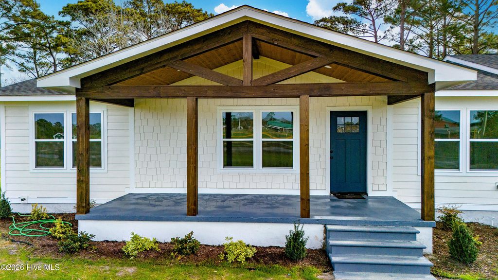 Photo of 458 Campen Road, Beaufort, NC 28516 (MLS # 100550166)