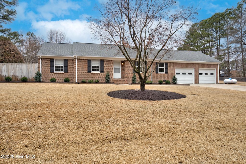 Photo of 4712 Crest Road, Wilson, NC 27893 (MLS # 100555034)