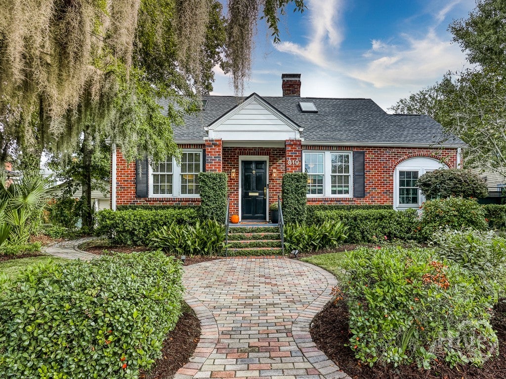 Photo of 810 Maupas Avenue, Savannah, GA 31401 (MLS # SA366260)
