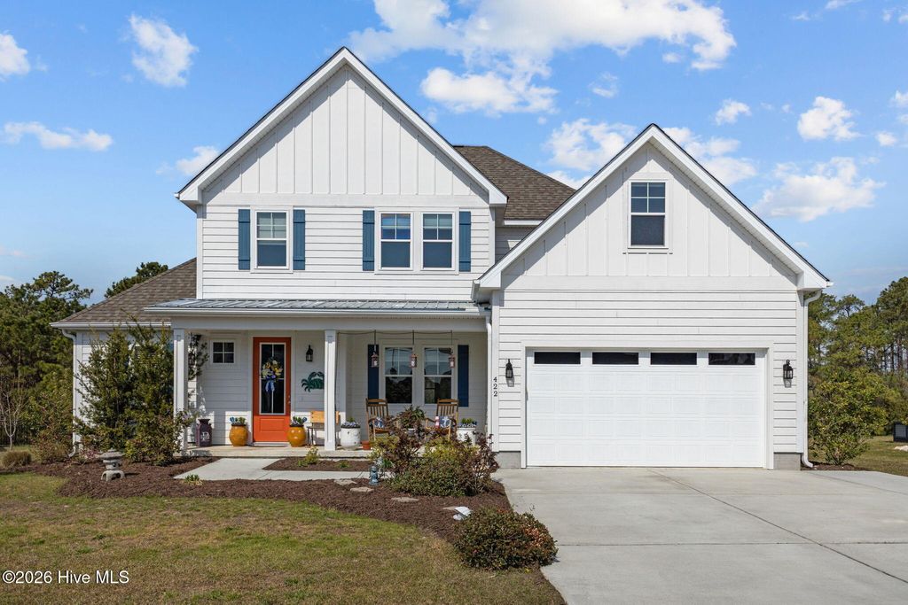 Photo of 422 Lanyard Drive, Newport, NC 28570 (MLS # 100562393)