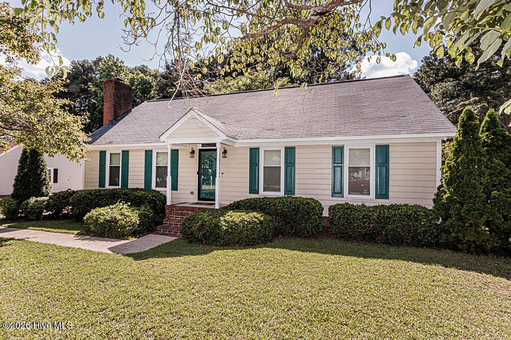 Photo of 3003 Fieldstream Drive N, Wilson, NC 27896 (MLS # 100585744)