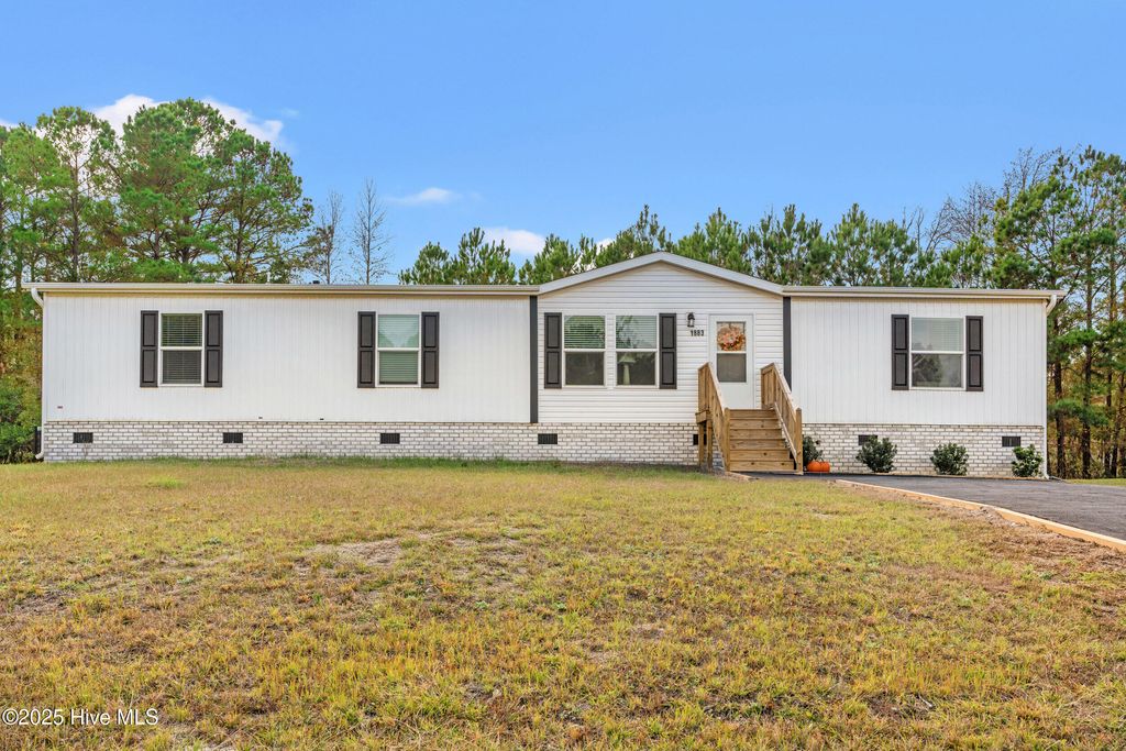 Photo of 1883 Rolling Green Drive SW, Supply, NC 28462 (MLS # 100543638)