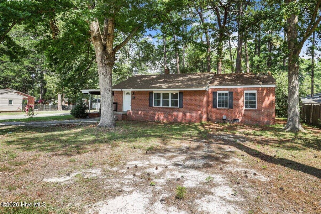 Photo of 2000 Rosewood Avenue, Rocky Mount, NC 27801 (MLS # 100600426)