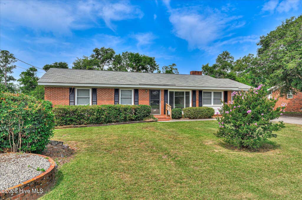 Photo of 211 Casa Linda Drive, Martinez, GA 30907 (MLS # 100586486)