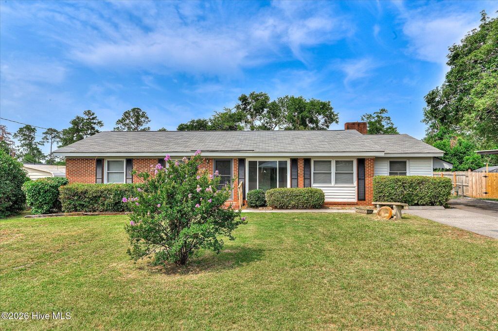 Photo of 211 Casa Linda Drive, Martinez, GA 30907 (MLS # 100586486)