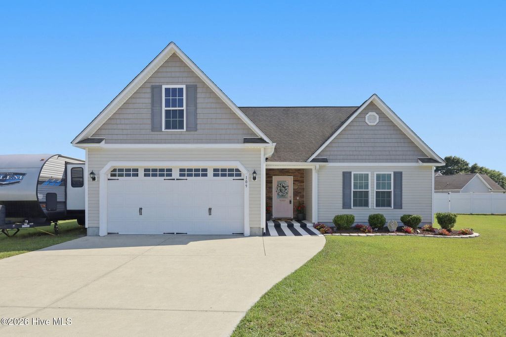 Photo of 109 Kayak Court, Swansboro, NC 28584 (MLS # 100571869)