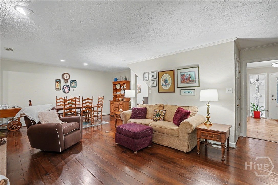 2 Bowline Court