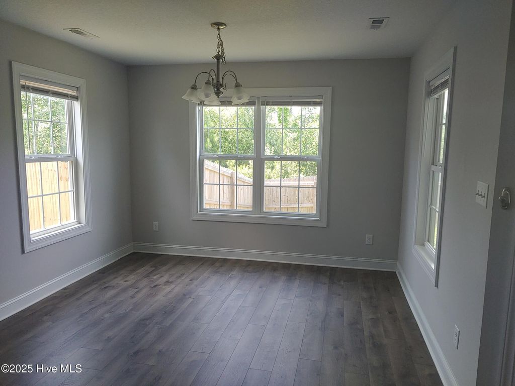 Photo of 310 Old Snap Dragon Court, Jacksonville, NC 28546 (MLS # 100546513)