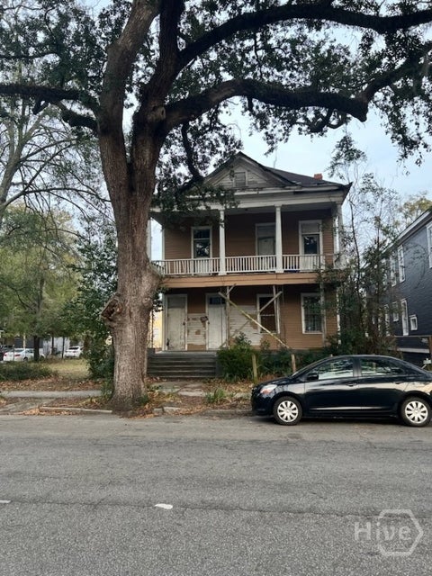 Homes For Sale - 1706 Barnard Street<br/> Chatham County, Savannah, GA 31401